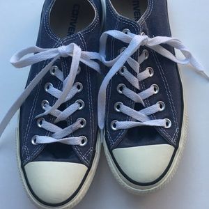 Converse sneakers 8 blue navy good